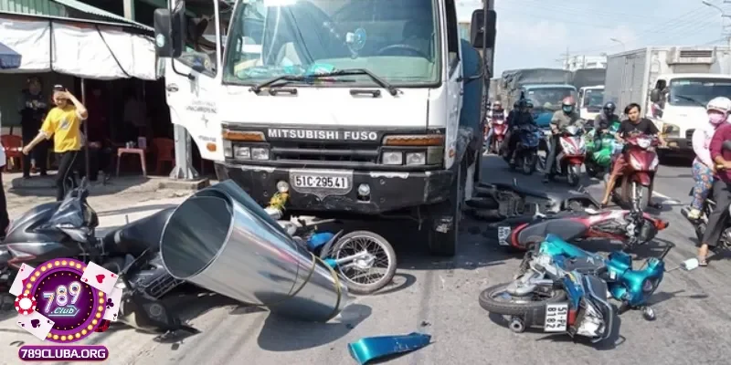 Mơ nhìn thấy tai nạn cháy nổ